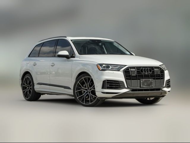 2022 Audi Q7 Prestige