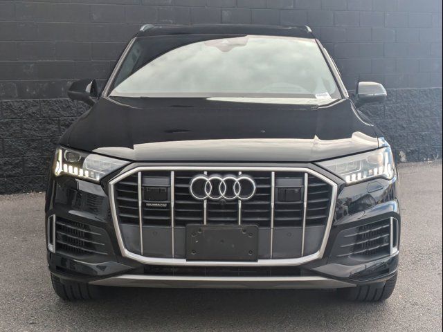 2022 Audi Q7 Prestige