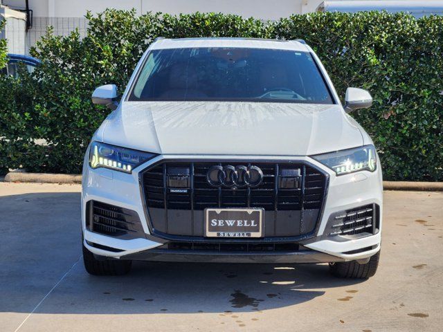 2022 Audi Q7 Prestige