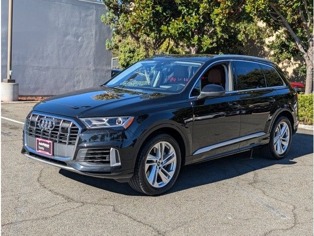 2022 Audi Q7 Prestige