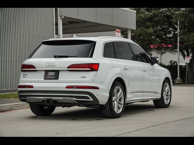 2022 Audi Q7 Prestige