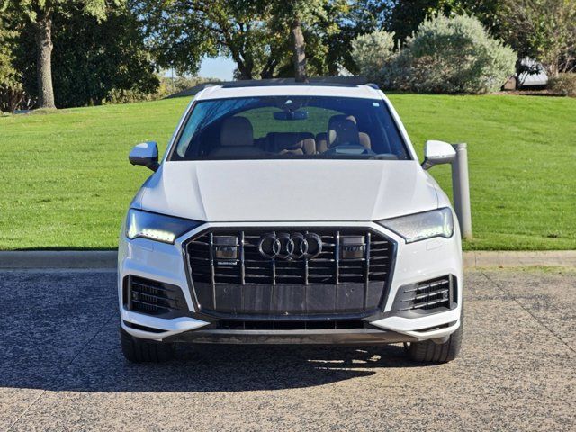 2022 Audi Q7 Prestige