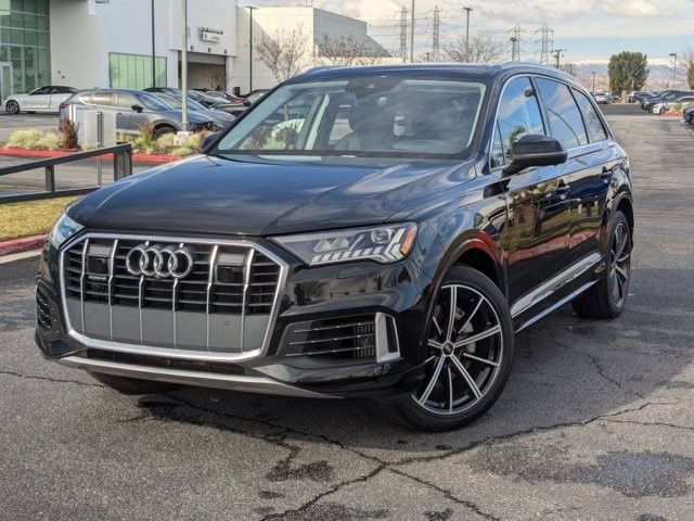 2022 Audi Q7 Prestige