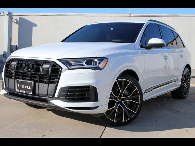 2022 Audi Q7 Prestige