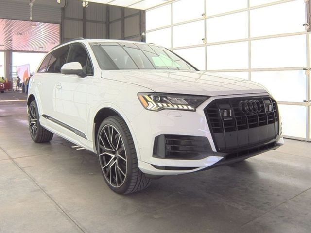 2022 Audi Q7 Prestige