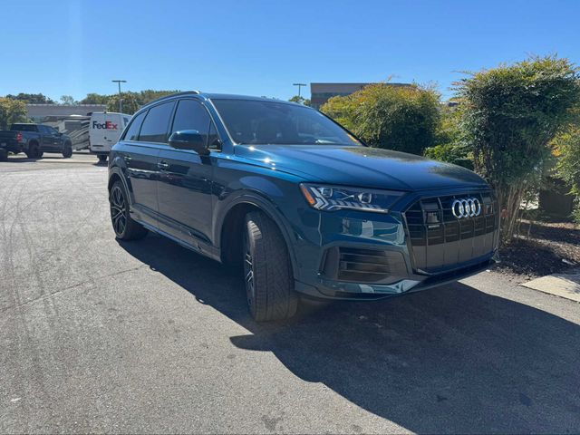 2022 Audi Q7 Prestige