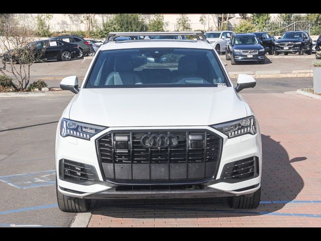 2022 Audi Q7 Prestige