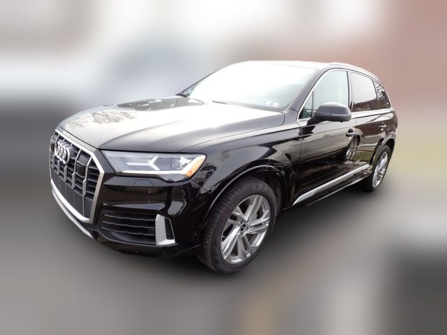 2022 Audi Q7 Premium Plus