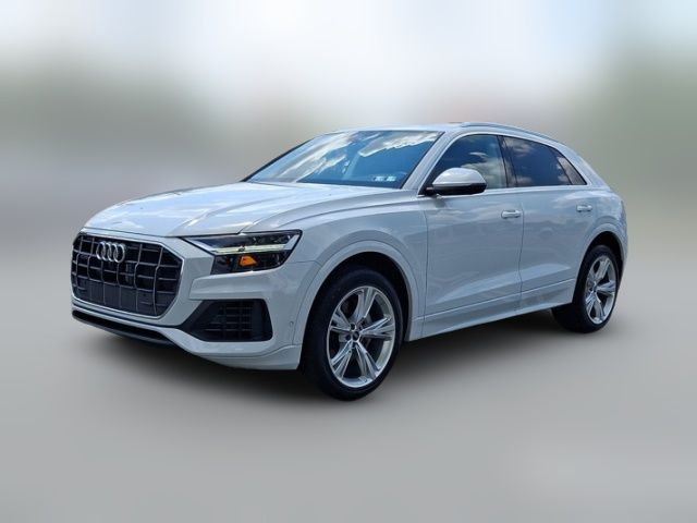 2022 Audi Q8 Premium