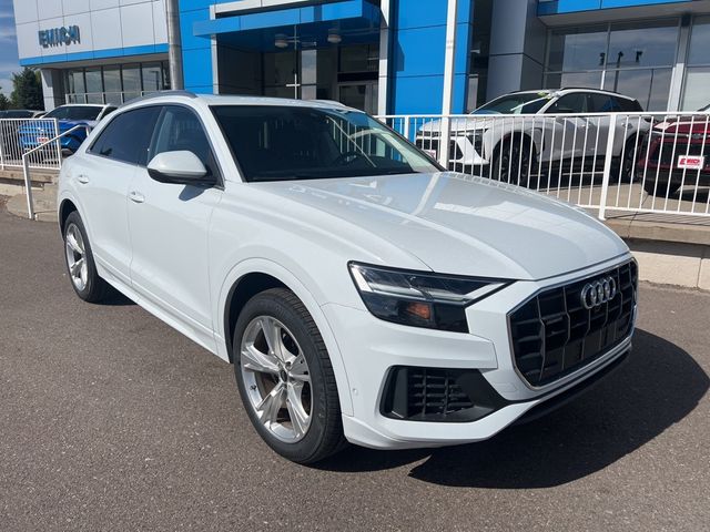 2022 Audi Q8 Premium