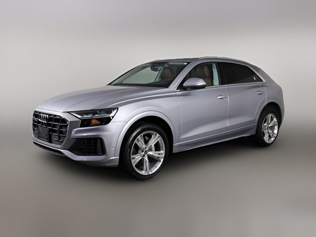 2022 Audi Q8 Premium
