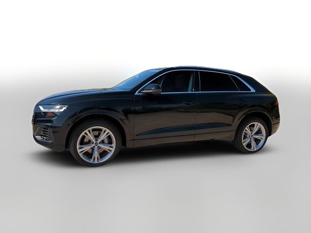 2022 Audi Q8 Premium