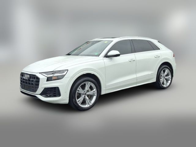 2022 Audi Q8 Premium