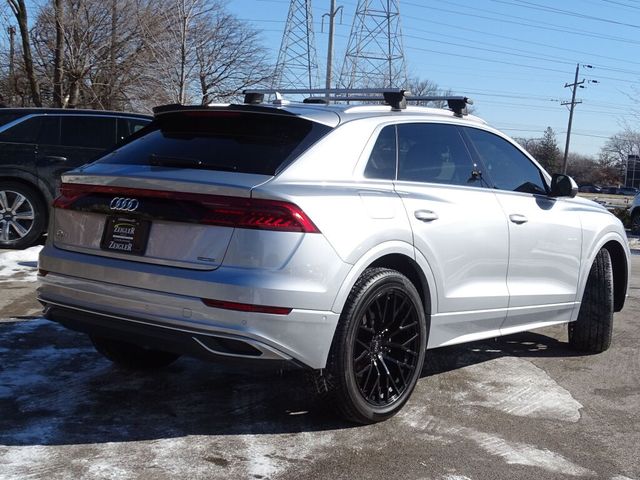 2022 Audi Q8 Premium