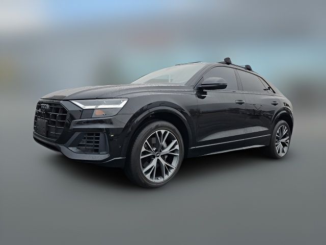 2022 Audi Q8 Premium