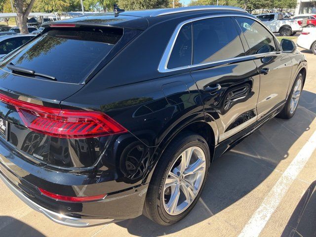 2022 Audi Q8 Premium