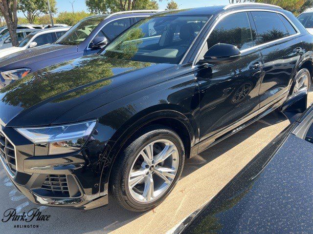 2022 Audi Q8 Premium