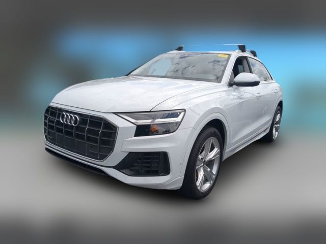 2022 Audi Q8 Premium