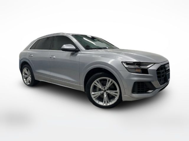 2022 Audi Q8 Premium