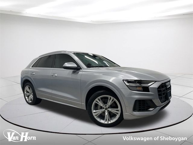 2022 Audi Q8 Premium