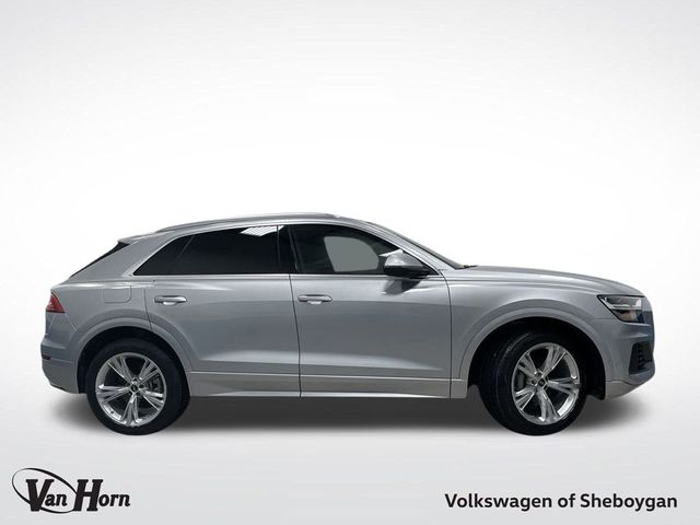 2022 Audi Q8 Premium