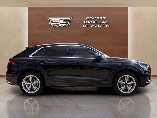 2022 Audi Q8 Premium