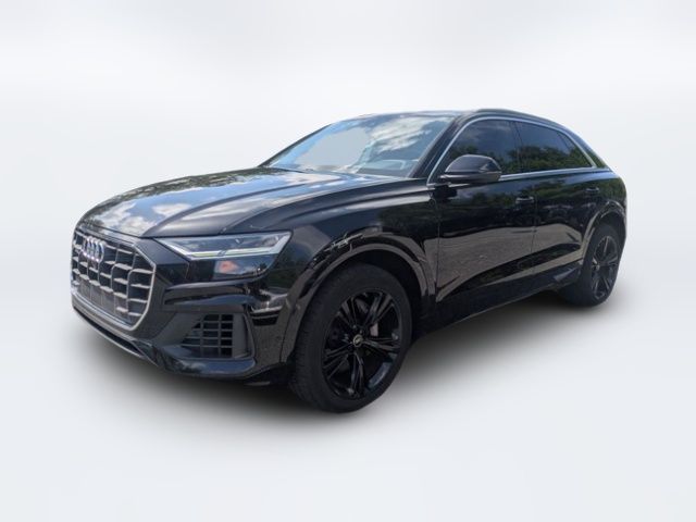 2022 Audi Q8 Premium