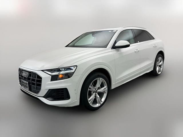 2022 Audi Q8 Premium Plus