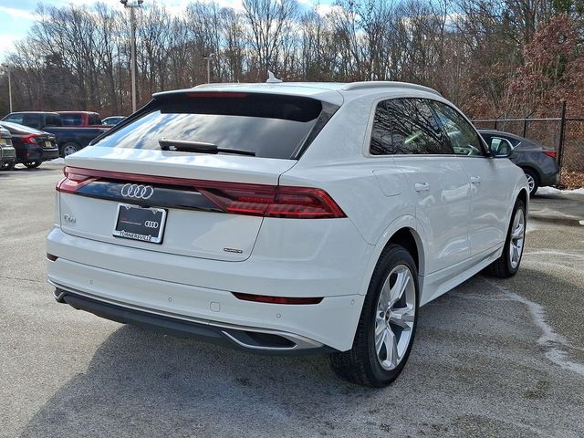 2022 Audi Q8 Premium Plus