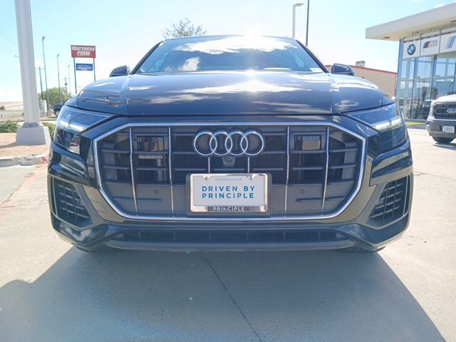2022 Audi Q8 Premium Plus