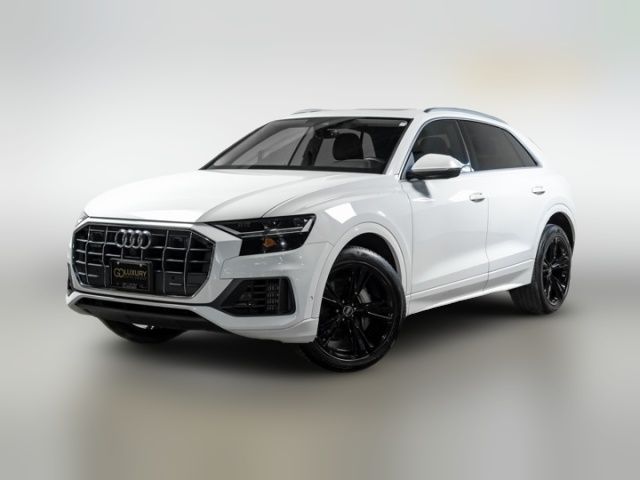 2022 Audi Q8 Premium Plus