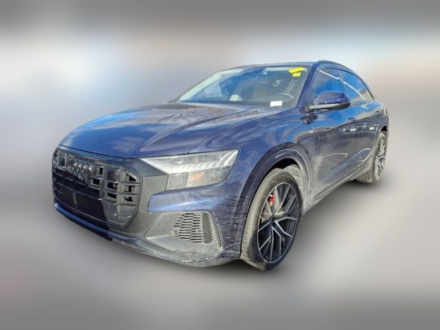 2022 Audi Q8 Premium Plus