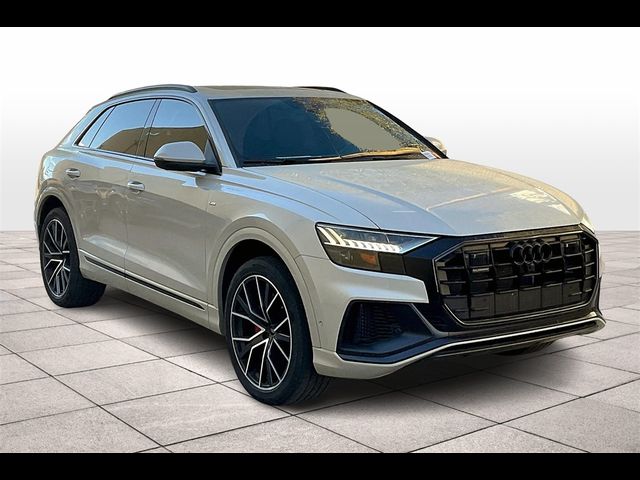 2022 Audi Q8 Premium Plus