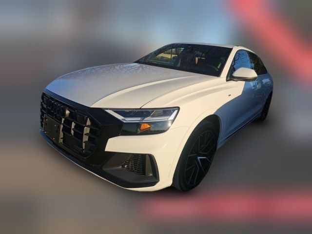 2022 Audi Q8 Premium Plus