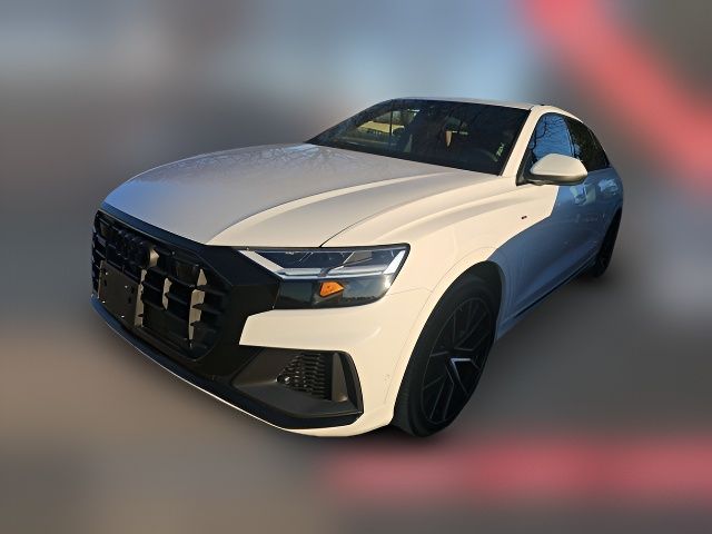 2022 Audi Q8 Premium Plus