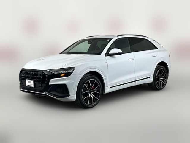 2022 Audi Q8 Premium Plus