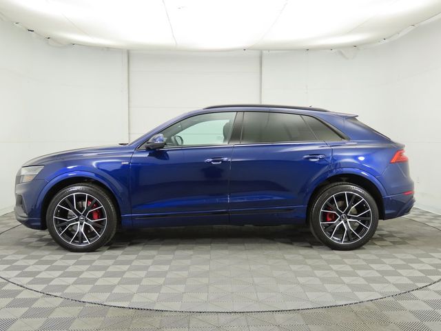 2022 Audi Q8 Premium Plus