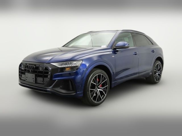 2022 Audi Q8 Premium Plus