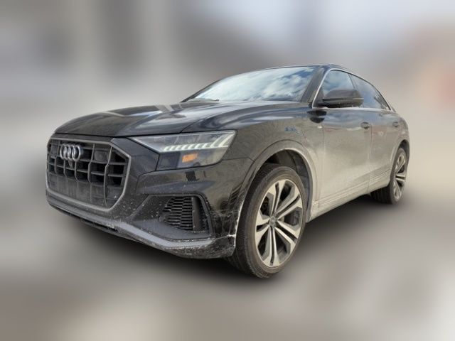 2022 Audi Q8 Premium Plus