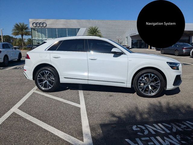 2022 Audi Q8 Premium Plus