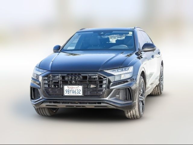 2022 Audi Q8 Premium Plus