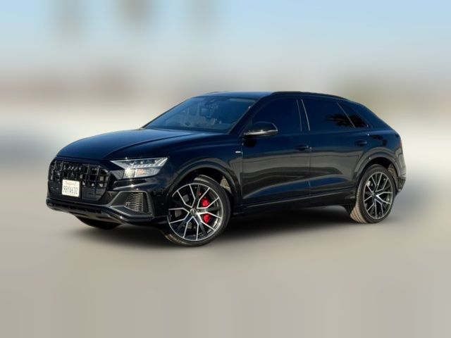 2022 Audi Q8 Premium Plus