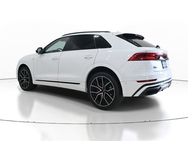 2022 Audi Q8 Premium Plus