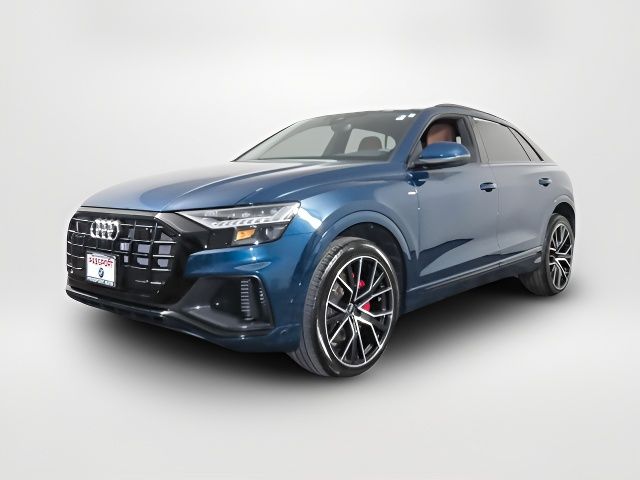 2022 Audi Q8 Premium Plus