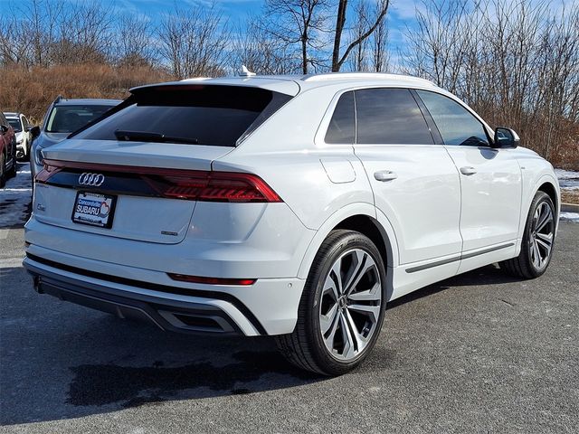 2022 Audi Q8 Premium Plus