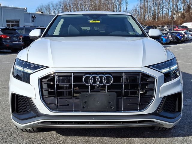 2022 Audi Q8 Premium Plus