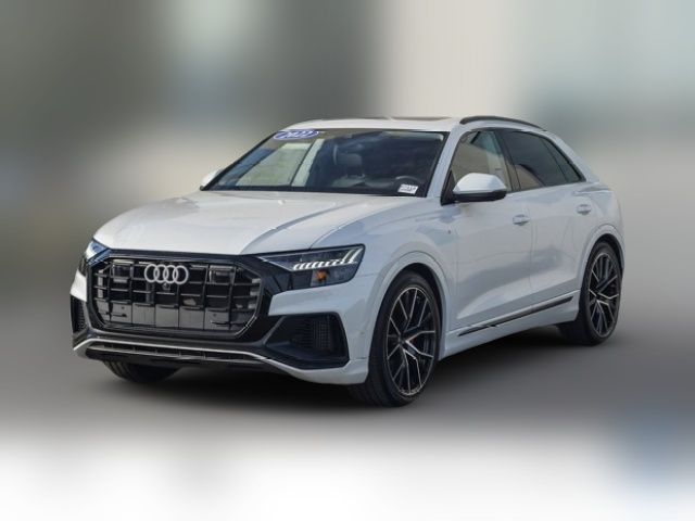 2022 Audi Q8 Prestige