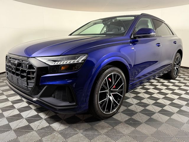 2022 Audi Q8 Prestige