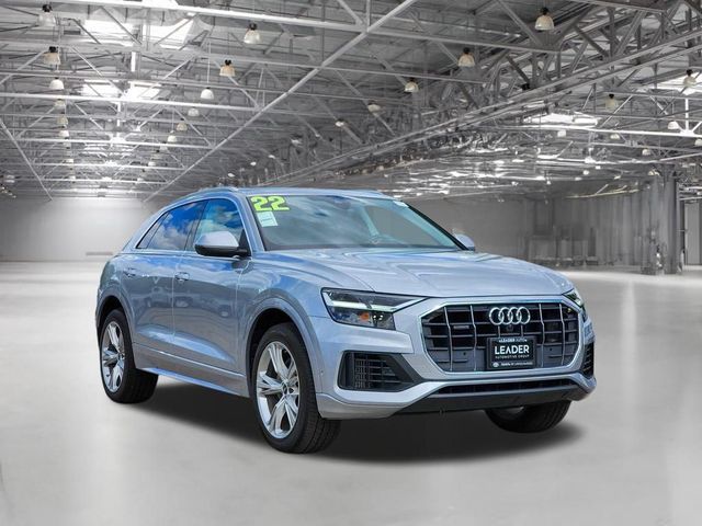 2022 Audi Q8 Premium