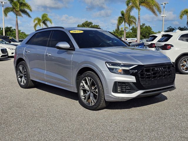 2022 Audi Q8 Premium